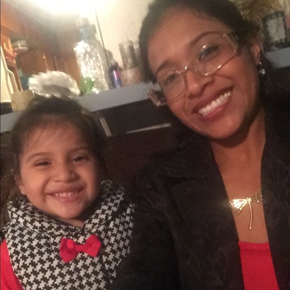 Meet your Posher, Jessica - Picture 4 of 10